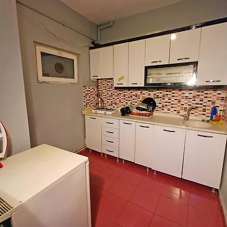 Kirpi 8 * Ankara